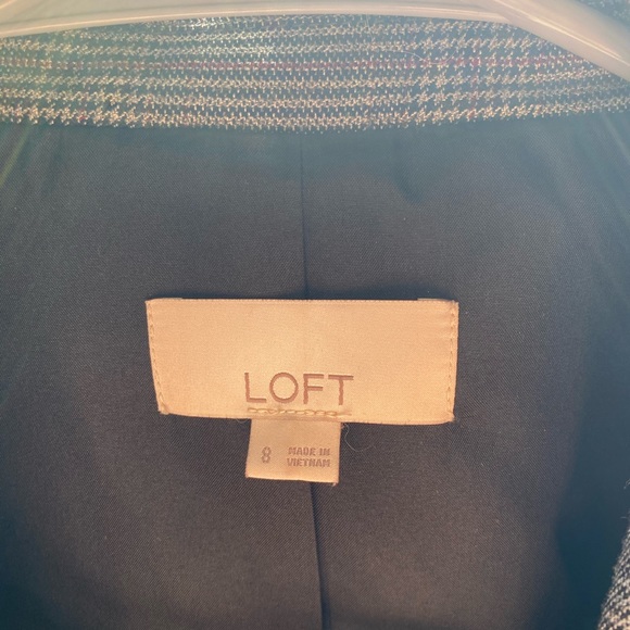 Blazer - Picture 3 of 3